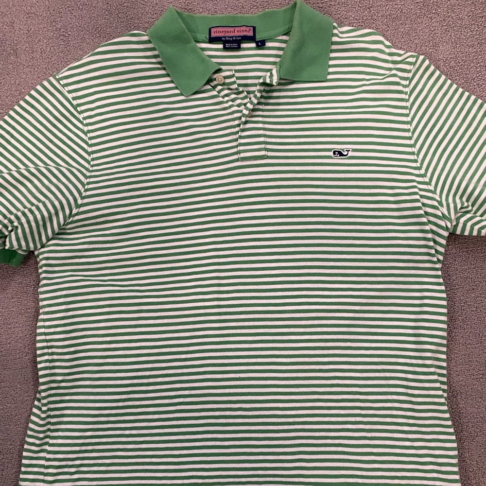 Mens Vineyard Vines polo Size LG